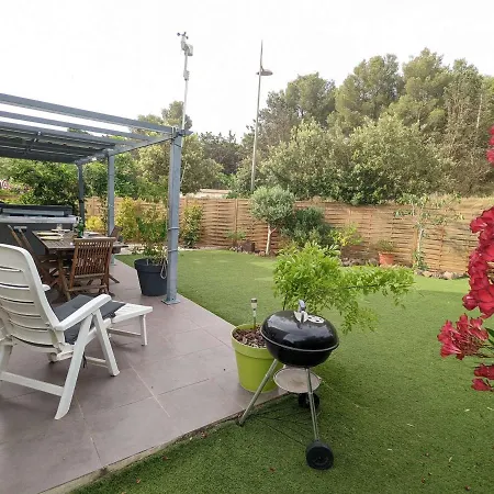 Villa Agde, 5 Pieces, 6 Personnes - Fr-1-387-198 Agde